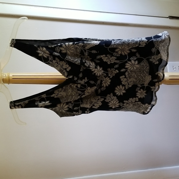 Tape measure blouse with matching camisole - Picture 2 of 2